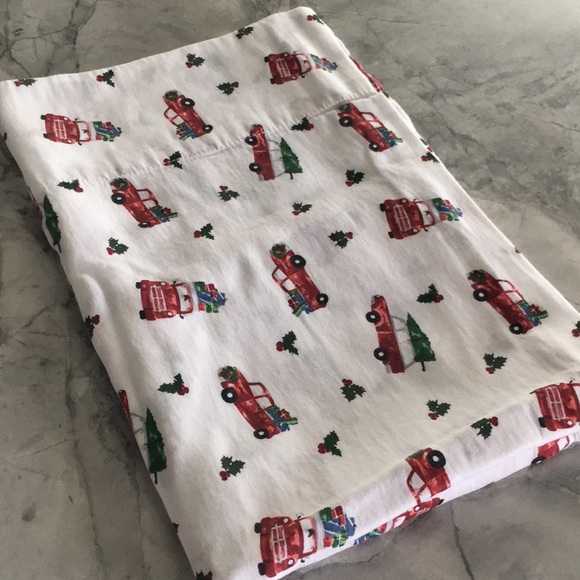 Red Truck 2 Standard pillowcases - Picture 5 of 5